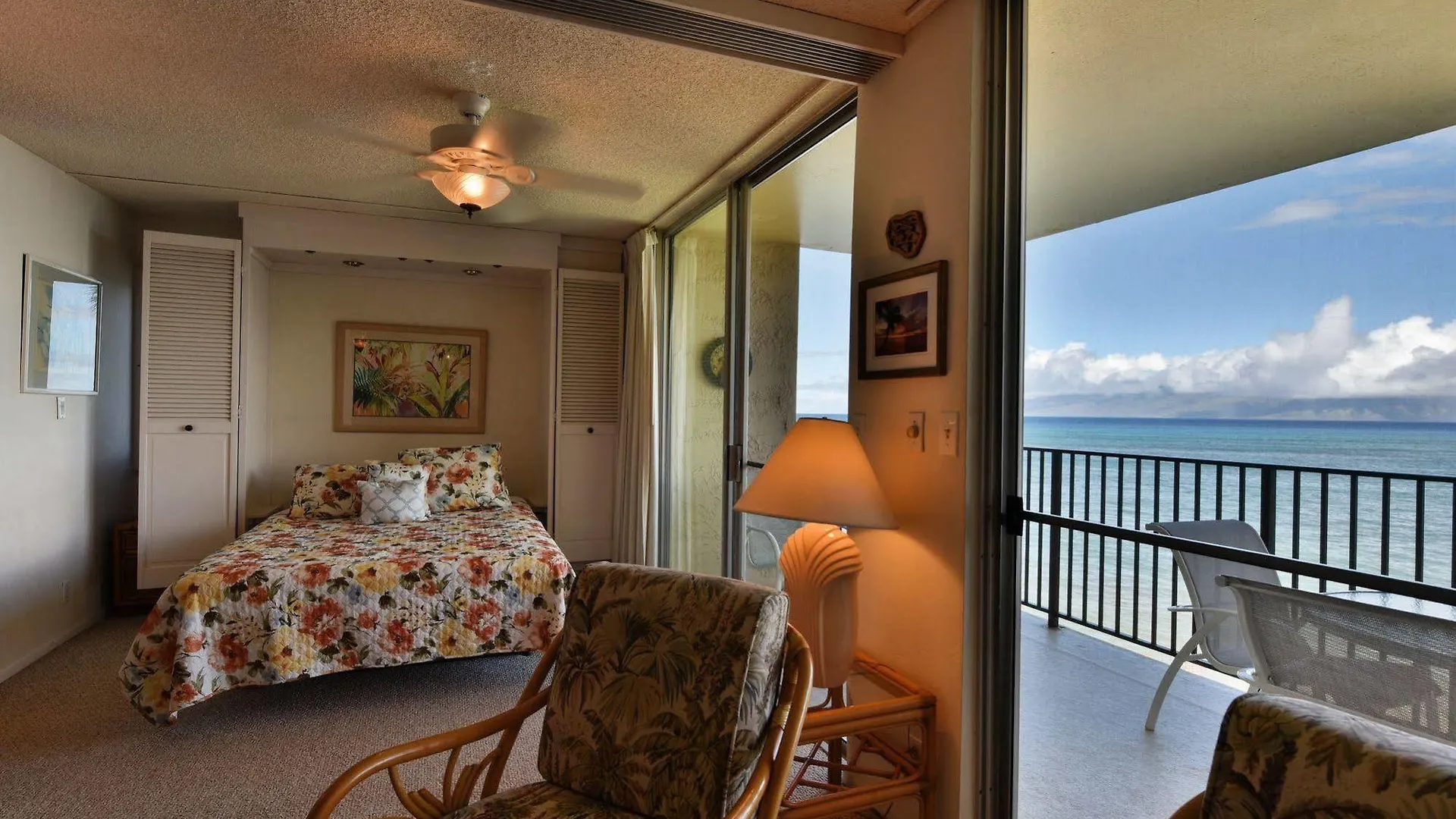 Hololani Oceanfront Condominiums Napili-Honokowai Apartment